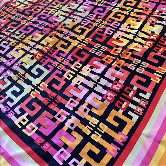 Givenchy Multicolor Geometric Scarf - Picture 5 of 6